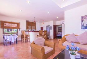 Seaview Paradise Beach & Mountain Villas