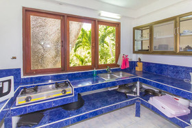 Seaview Paradise Beach & Mountain Villas