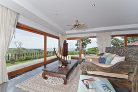 Villa Baan Phuttarak