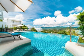 Sunset Bay Villa