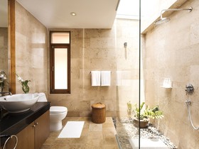 Tawantok Beach Villas