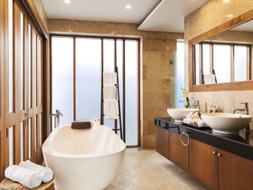 Tawantok Beach Villas