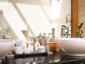 Tawantok Beach Villas