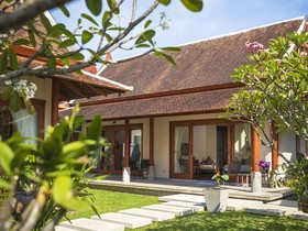 Tawantok Beach Villas