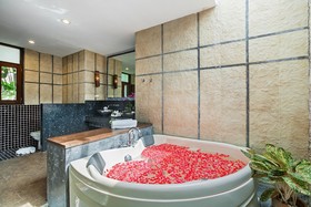 The Emerald Beach Villa 4
