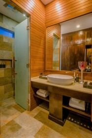 The Privilege Hotel Ezra Beach Club