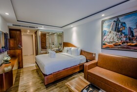 The Privilege Hotel Ezra Beach Club