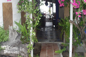 The White Pearl Beach Club