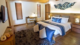 Tides Boutique Samui Resort & Spa