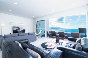 Unique Residences Pool Villas