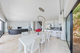 Villa Dove