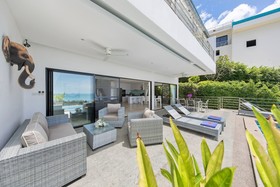 Villa Dove
