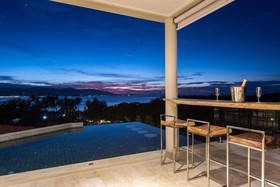 Villa Maya