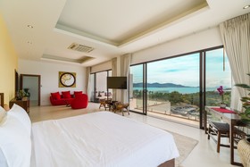 Villa Tasanee