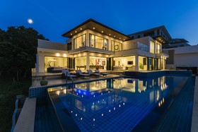 Villa Tasanee