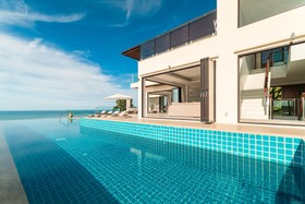 Villa Tasanee