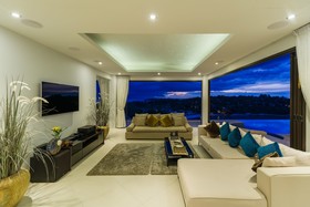 Villa Tasanee