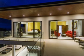 Villa Tasanee