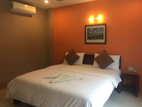 Baan Suan Ta Hotel