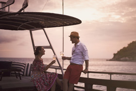 The Beach Club Haad Tien
