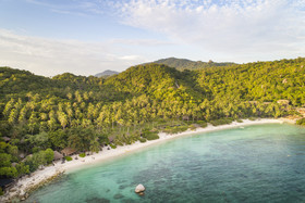 The Beach Club Haad Tien