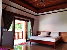 Blue Diamond Resort