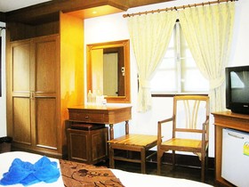 Blue Diamond Resort