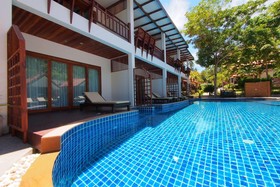 Blue Diamond Resort