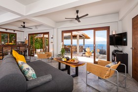 Cape Shark Pool Villas