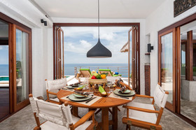 Cape Shark Pool Villas