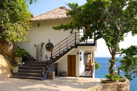 Cape Shark Pool Villas