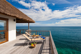 Cape Shark Pool Villas
