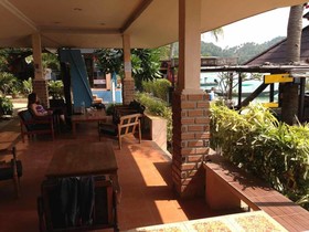 Carabao Diving Resort