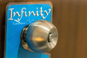 Infinity Guesthouse