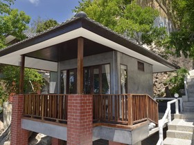 Lung Pae Resort
