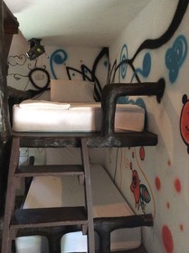 Moov Inn Garden Hostel