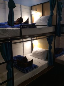 Moov Inn Garden Hostel