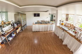 Pranee Amata Hotel