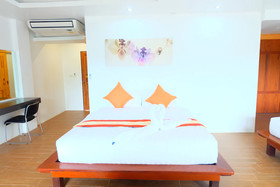 Pranee Amata Hotel