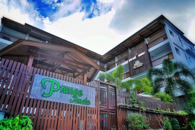 Pranee Amata Hotel