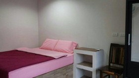 Sairee Center Guesthouse
