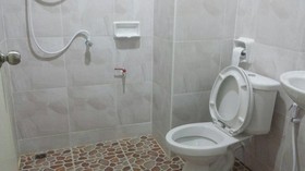 Sairee Center Guesthouse