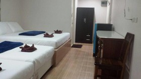 Sairee Center Guesthouse