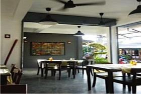 Sairee Sairee Guesthouse