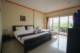 Sairee Seaview Hotel