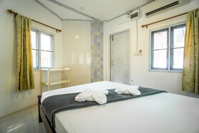 Slumber Party Beach Koh Tao