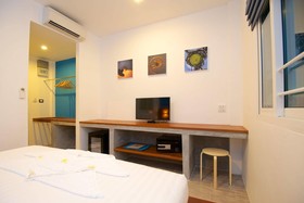 Thalassa Hotel