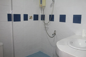 Utopia Guesthouse