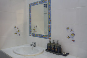 Utopia Guesthouse