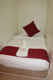 Utopia Guesthouse
